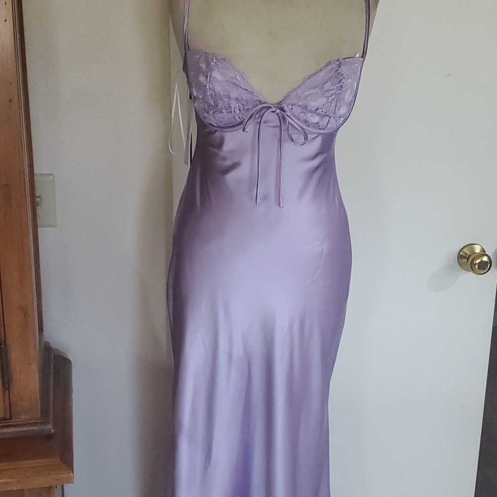 Princess Polly Fayden Bias Cut Lilac Maxi Dress Silky Size 6 - Picture 10 of 14
